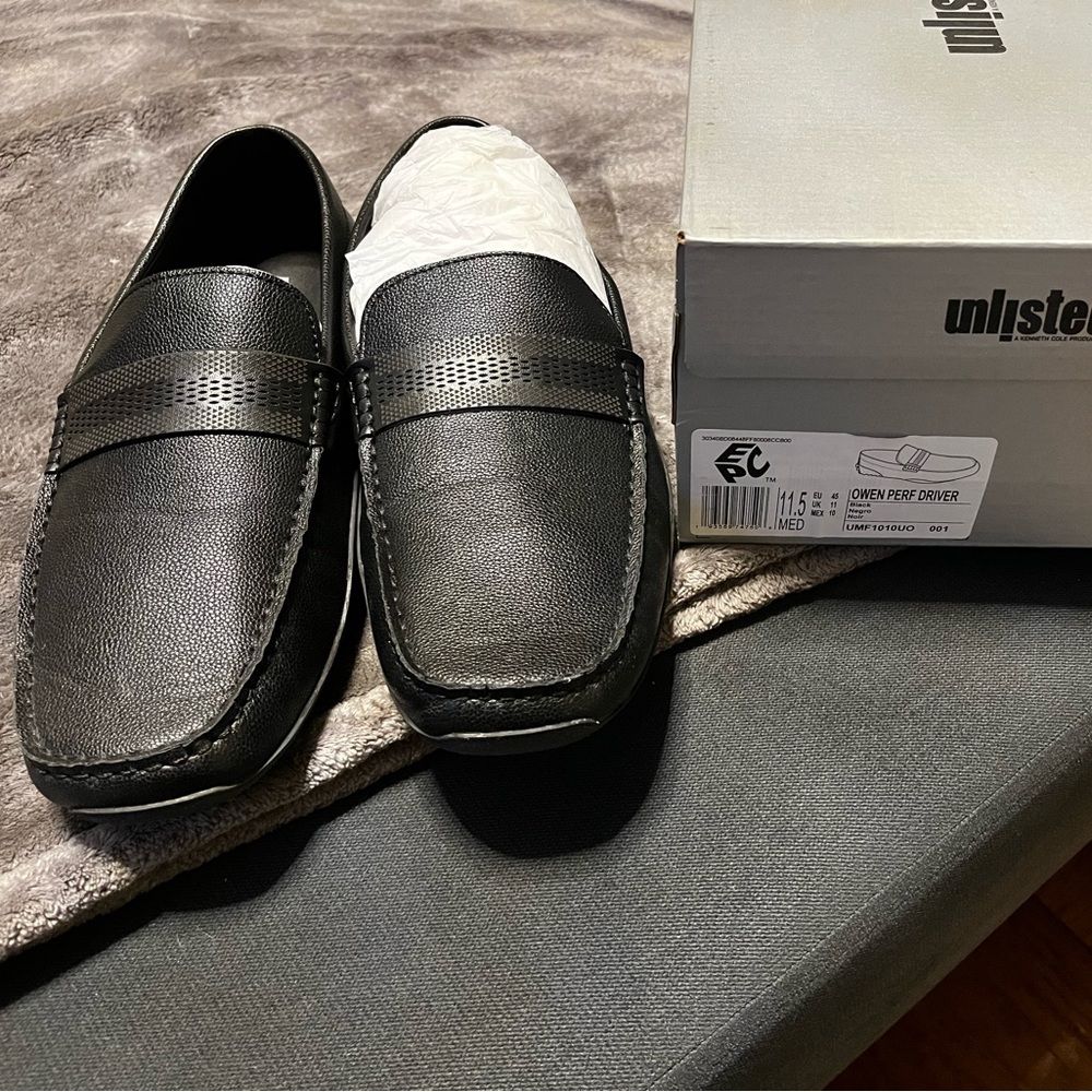 Unlisted Men’s Owen Preforated Driver Loafer Black size 11.5
